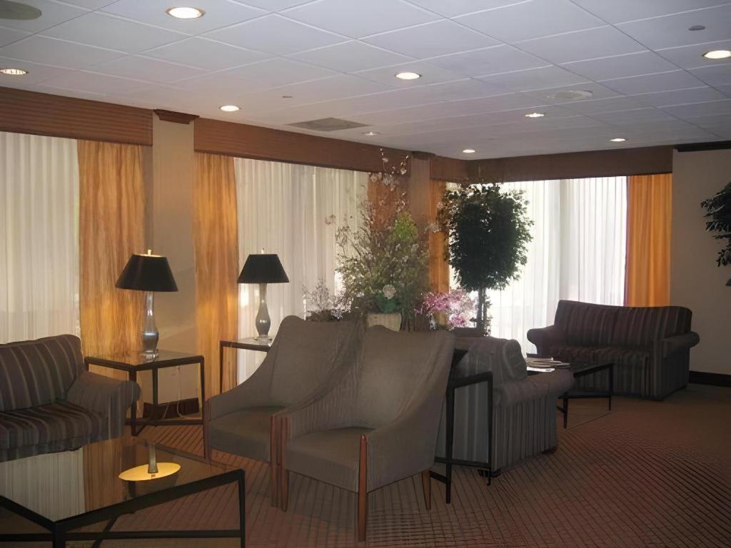 Garden Plaza Hotel سادل بروك المظهر الخارجي الصورة