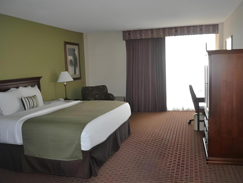 Garden Plaza Hotel سادل بروك المظهر الخارجي الصورة