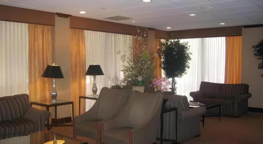 Garden Plaza Hotel سادل بروك المظهر الخارجي الصورة